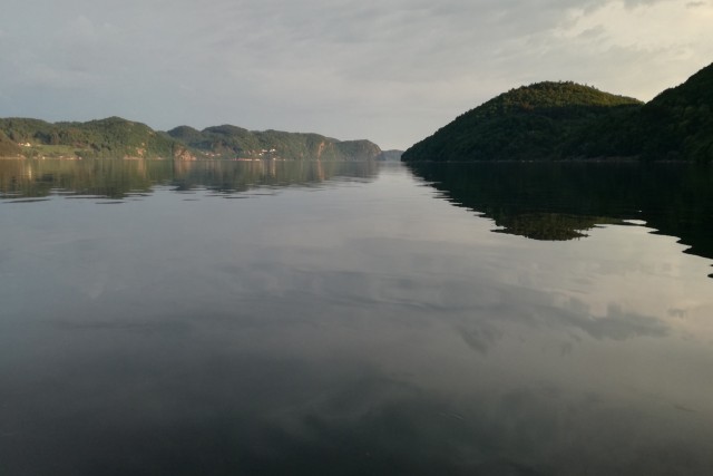 img_20180529_204805.jpg 